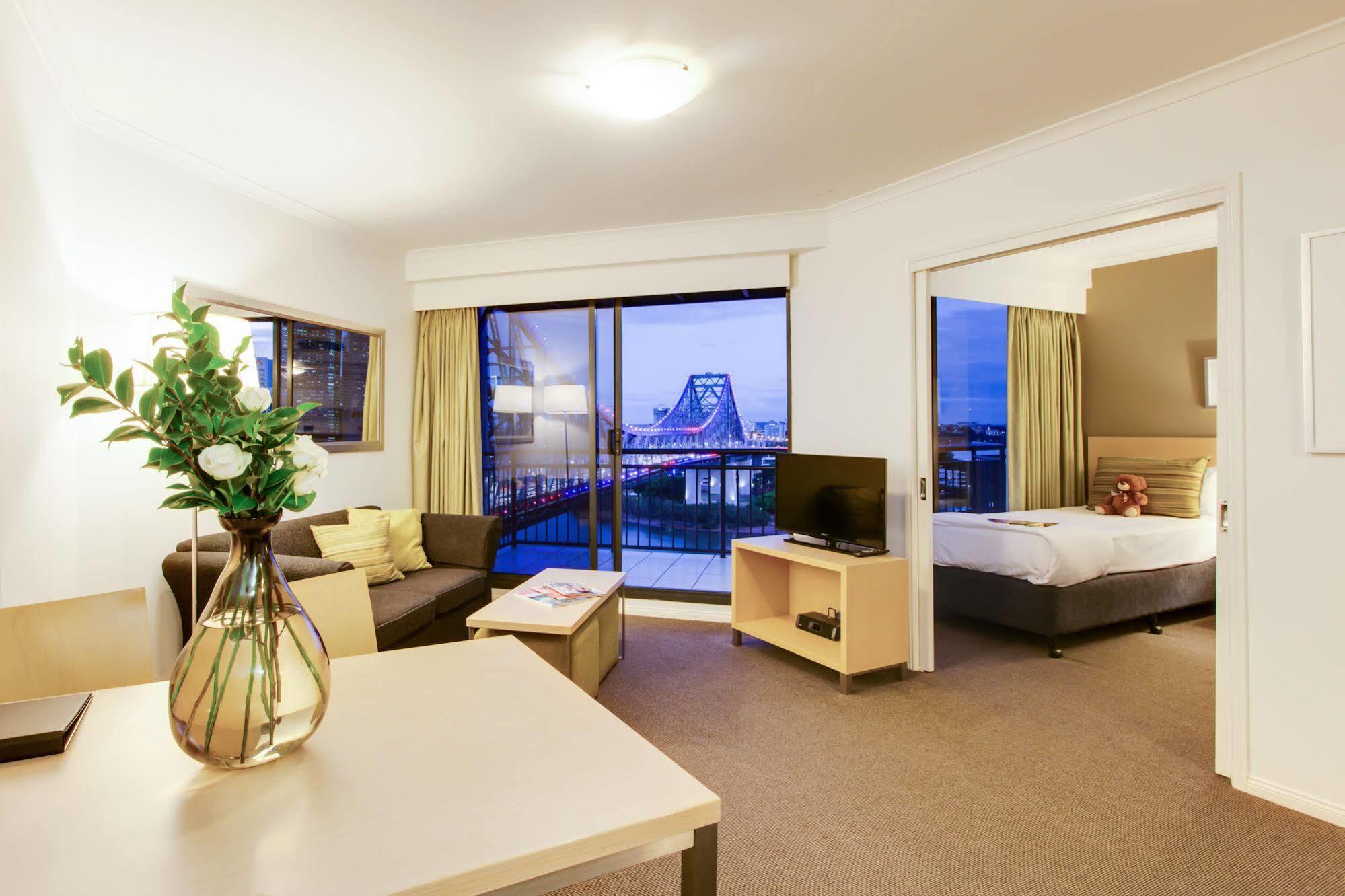 Adina Apartment Hotel Brisbane Exterior photo